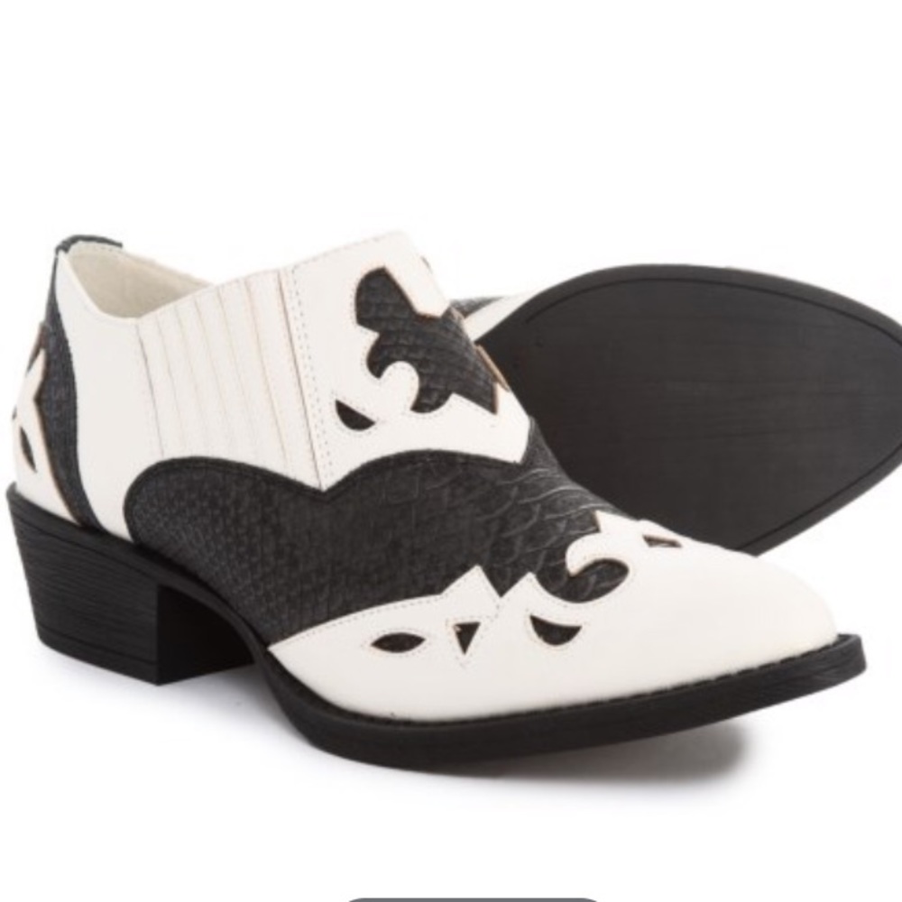 Worn Once! Western booties size US 8